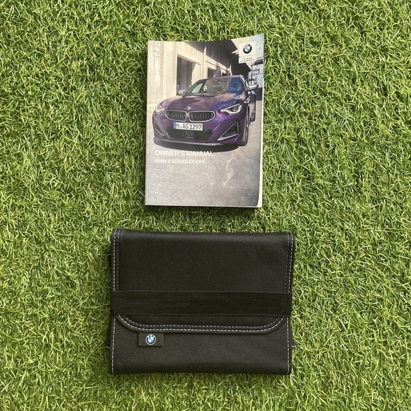 2022 BMW 2 Series Coupe Owners Manual (230i 2.0L, M240i xDrive 3.0L) - Picture 1 of 12